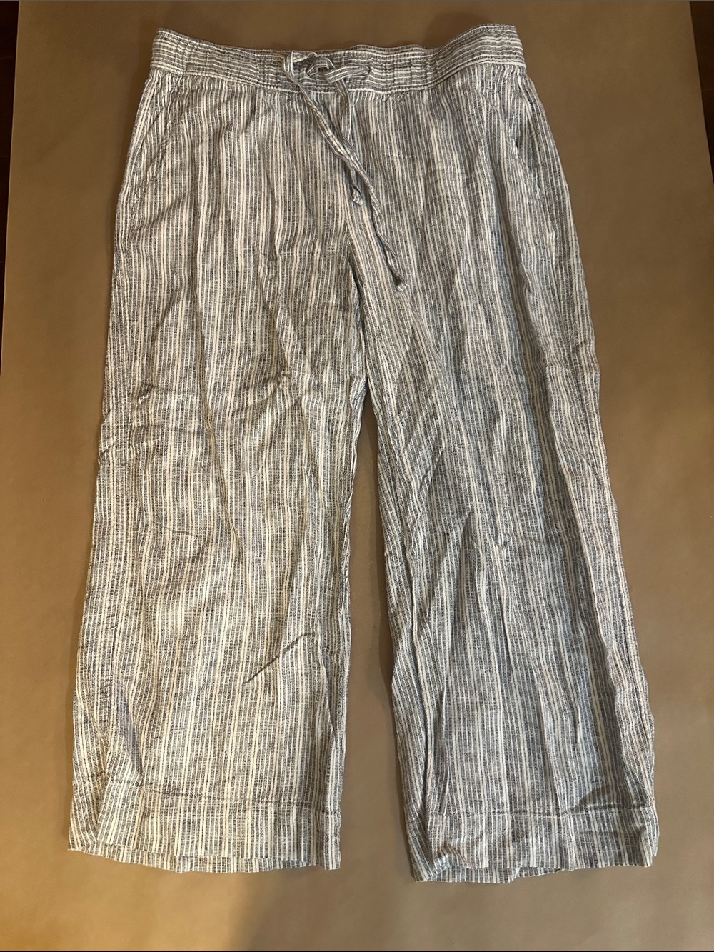 GAP Women's Wide Leg Linen-Blend Pants in White and Gray Stripes